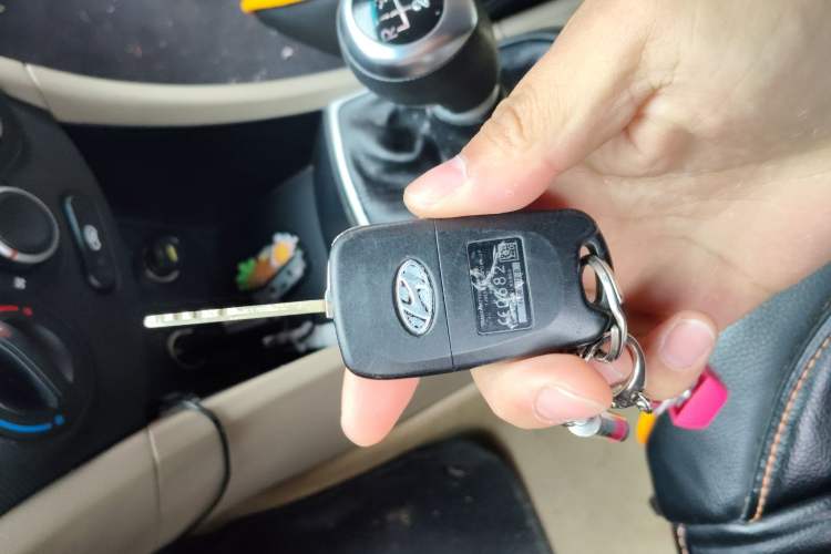 Used Hyundai Verna (older generation) 2014 1.4L Manual Smart GLS Trim