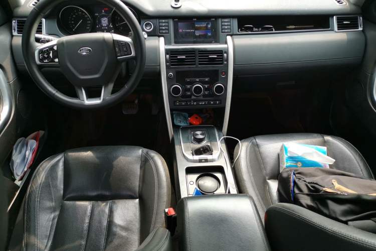 Used Land Rover Discovery Sport 2017 2.0T SE
