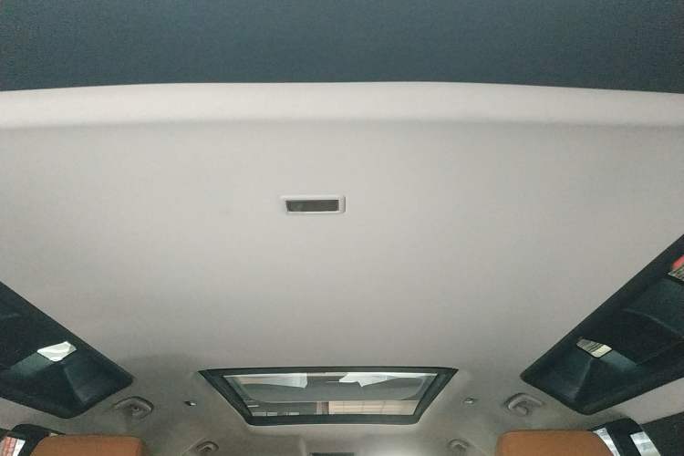 Used Land Rover Defender 2024 110 3.0T P400 Dark Edition
