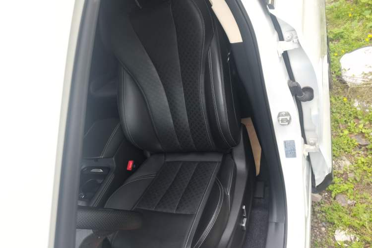 Used JETOUR X90 2019 1.5T Manual Smart Enjoyment Version 6 Seats China VI Standard
