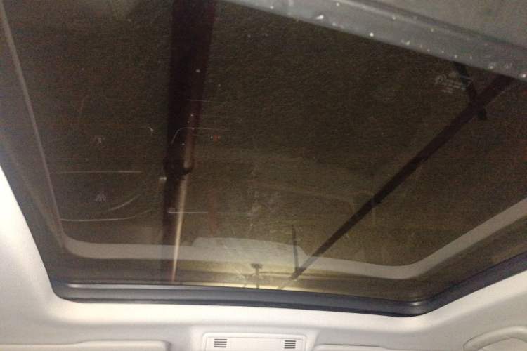 Used Volkswagen Tharu 2023 300TSI Two-Wheel-Drive Full Moon Edition
