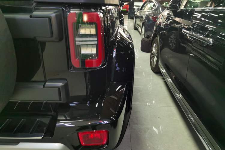 Used BAIC Off-Road BJ40 2023 2.0T Automatic Four-Wheel Drive Urban Hunter Edition Chivalrous Type