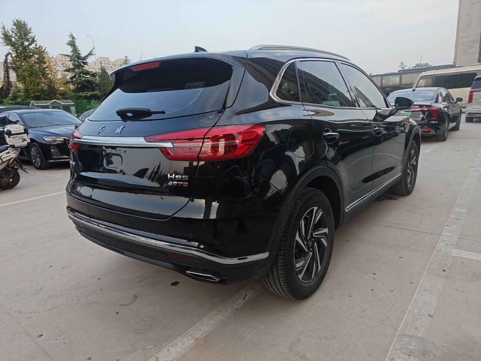 Hongqi HS5 2022 Revised Version 2.0T Smart Connect Flagship Edition — снимка 6