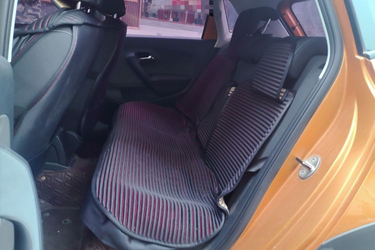 Used Volkswagen Polo 2014 1.6L Cross Polo Automatic
