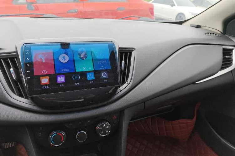 Used Chevrolet Cavalier 2019 320 Automatic Xinyue Edition Audio And AC Panel