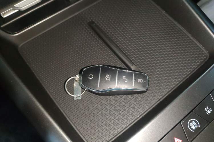 Used BYD Qin PLUS 2026 DM-i 128KM Progressive Model Vehicle Key