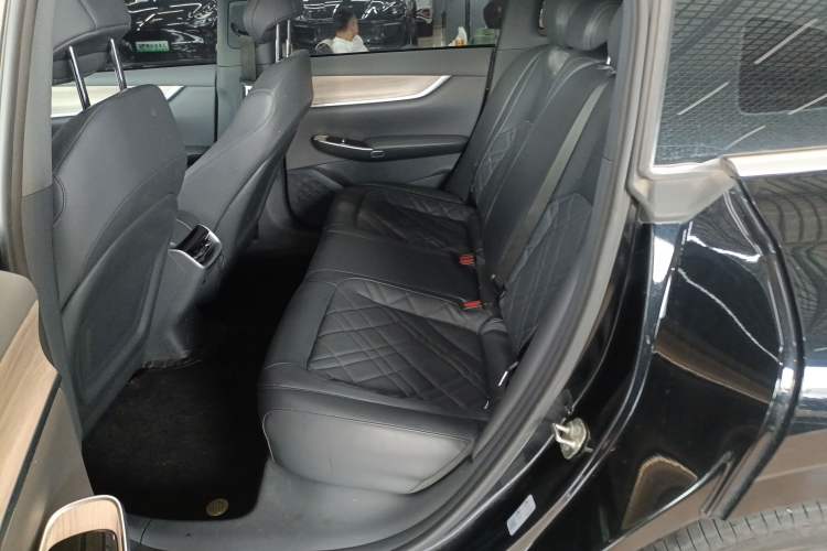 Used CHANGAN NEVO A07 2024 All-Electric "True Fragrant" Edition 515 Elite Model Left Rear Seat