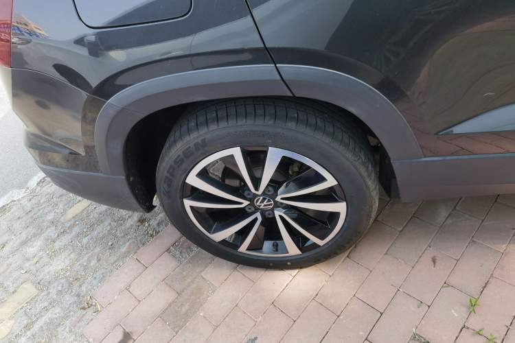 Used Volkswagen Tharu 2021 280TSI Two-Wheel-Drive Luxury Plus Edition