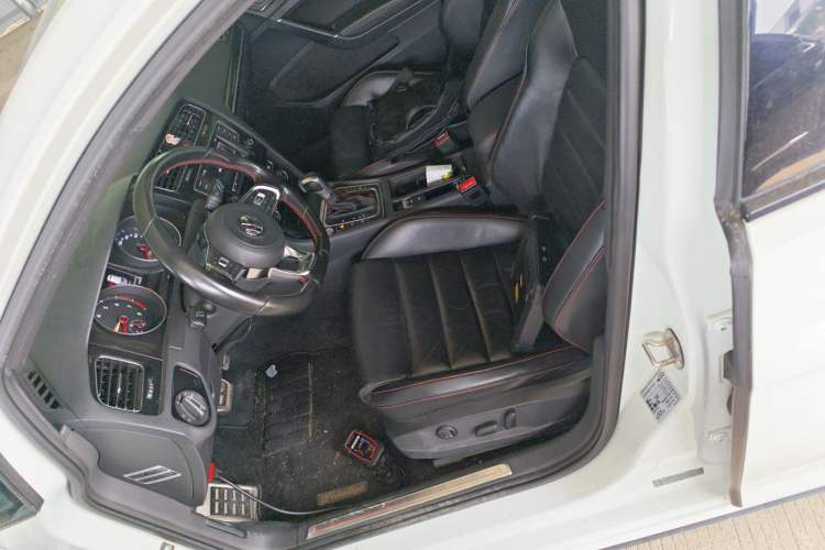 Used Volkswagen Golf GTI 2016 2.0 TSI GTI