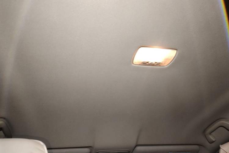 Used Honda CR-V 2010 2.0L automatic two-wheel drive urban version Headliner