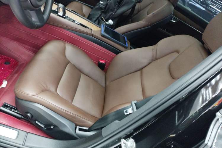 Used Volvo S90 2025 B5 Zhiyi Luxury Edition