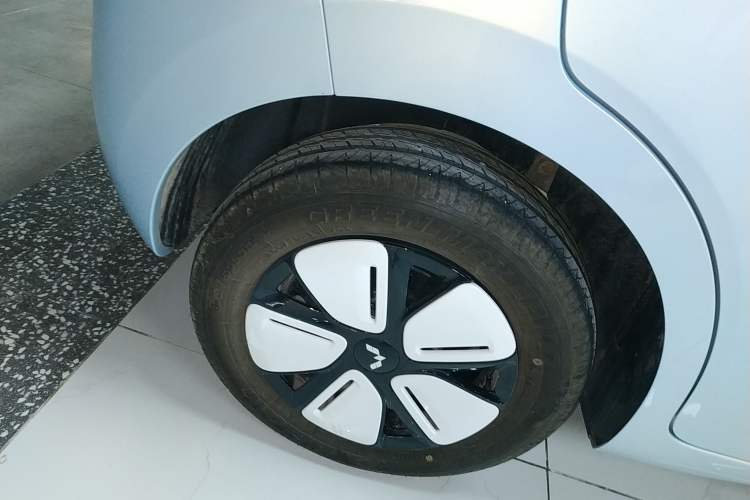 Used Wuling Hongguang MINIEV 2025 Four-Door Version Premium Edition