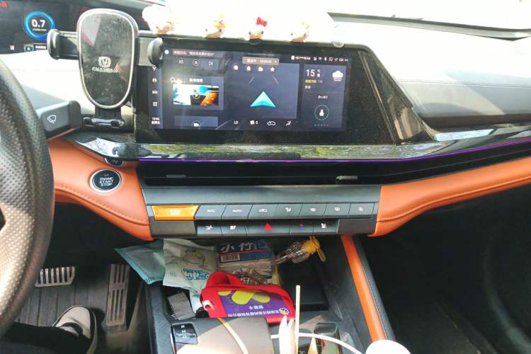 Used CHANGAN UNI-V 2024 2.0T Classic Sport Edition