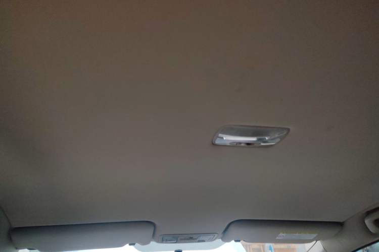 Used Honda Jade 2013 1.8L automatic Comfort version 5 seats