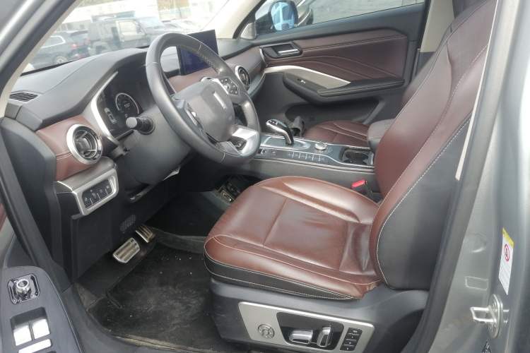 Used Wey VV6 2018 2.0T Four-Wheel Drive Flagship Version China V Standard