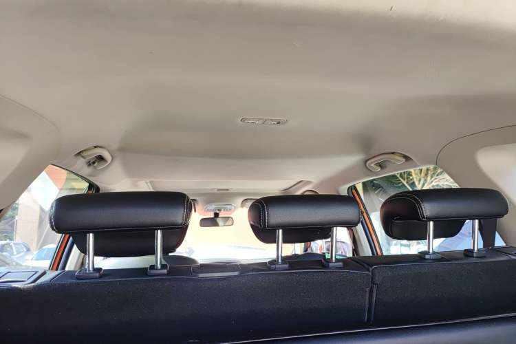 Used BYD Song 2016 GaiShi Edition 1.5TI Manual Elite Model
