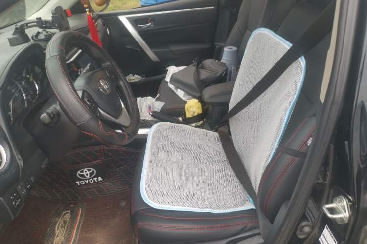 Used Toyota Levin 2017 Revised Version 185T CVT Elite Edition China VI Standard Left Front Seat