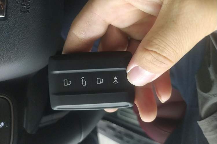 Used Tank 300 2025 2.0T Conqueror
