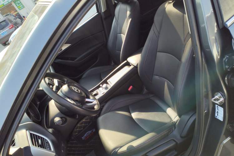 Used Mazda Mazda 3 Axela 2019 Cloud-Controlled Sedan 1.5L Automatic Luxury Model China VI Standard