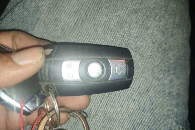 Used BMW X5 2011 xDrive35i Leading Model
