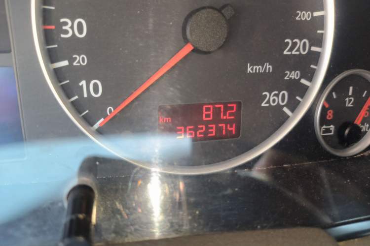 Used Audi A6 2004 1.8T manual base trim
