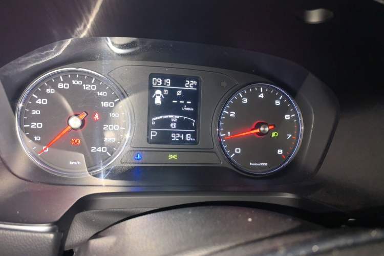 Used Roewe RX5 2019 30T Two-Wheel Drive Automatic Ali SmartConnect Platinum Edition