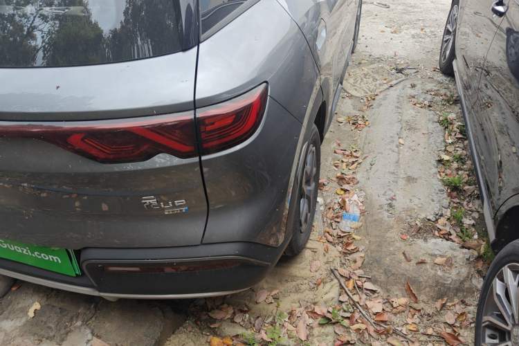 Used BYD Yuan UP 2025 Intelligent Driving Version 401 KM Dynamic Edition Right Rear Taillight