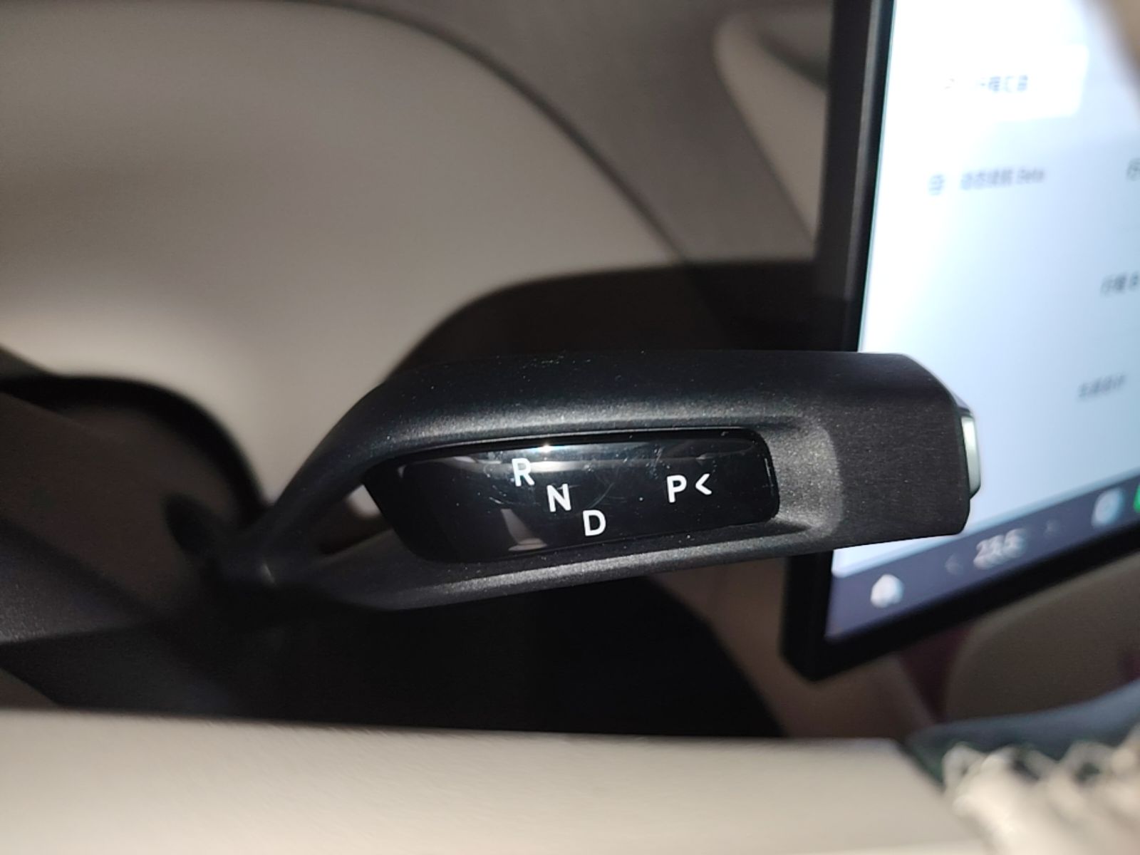 Xiaomi Auto YU7 2025 Ultra-Long Range Rear-Wheel Drive Version — снимка 16