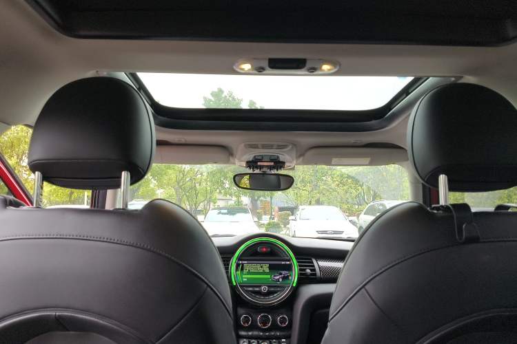 Used MINI 2019 2.0T COOPER S Classic Edition Five-Door Model