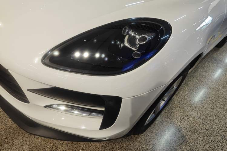 Used Porsche Macan 2018 Macan 2.0T