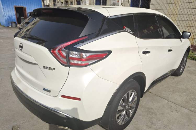 Used Nissan Murano 2017 2.5L XE Two-Wheel Drive Elite Edition
