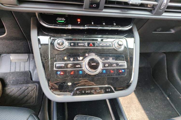 Used Lincoln Corsair 2020 2.0T Two-Wheel Drive Luxury Edition
