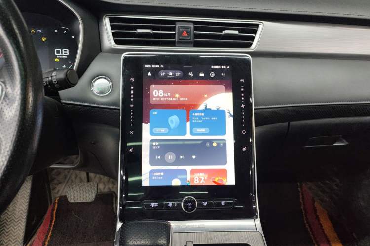 Used Roewe RX5 2020 PLUS 300TGI Automatic Ali National Trend Flagship Edition