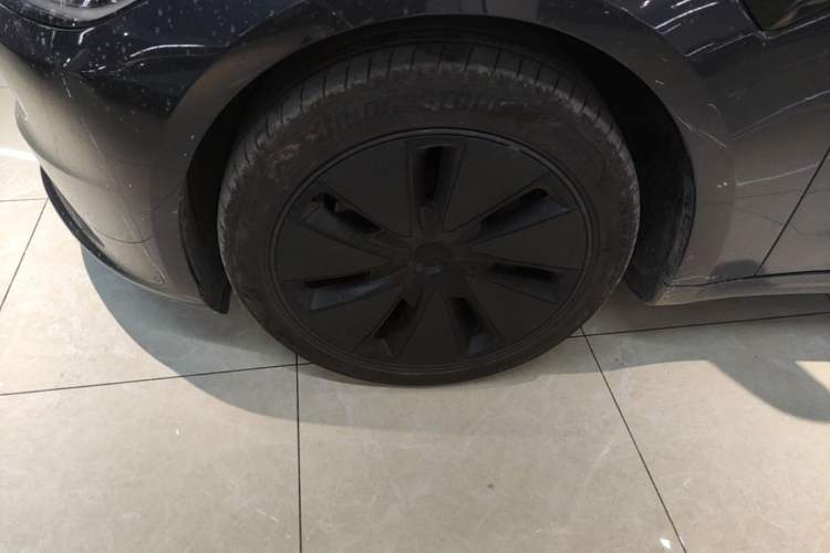 Used Tesla Model 3 2025 Rear-Wheel-Drive Version
