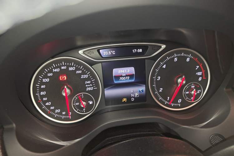 Used Mercedes-Benz A-Class 2017 A 200 Dynamic Edition Odometer Close Up