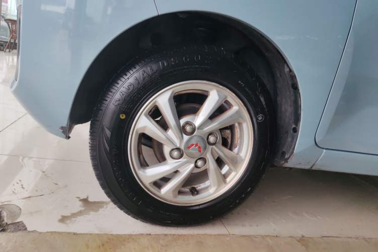 Used Wuling Hongguang MINIEV 2020 Enjoyment Model Lithium Iron Phosphate Exterior 4