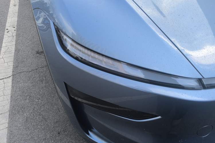 Used Tesla Model Y 2025 Rear-Wheel-Drive Version