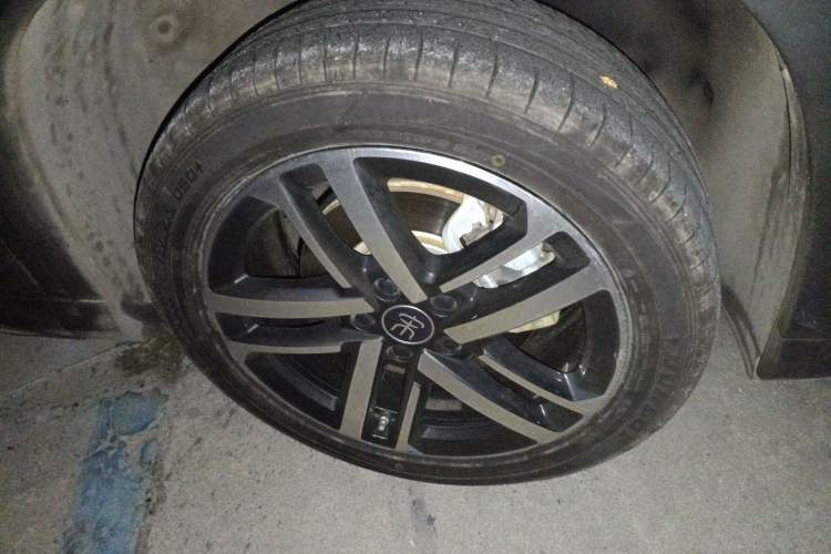 Used BYD Song L DM-i 2024 112 km Leading Edition