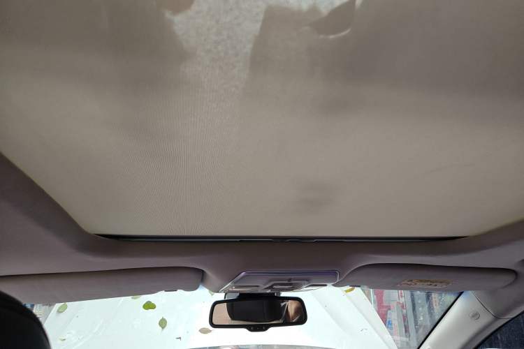 Used Geely Auto Emgrand GT 2015 1.8T Flagship Model