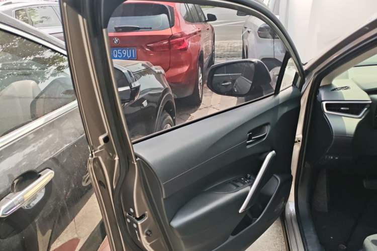 Used Toyota FRONTLANDER 2022 2.0L CVT Leading Edition
