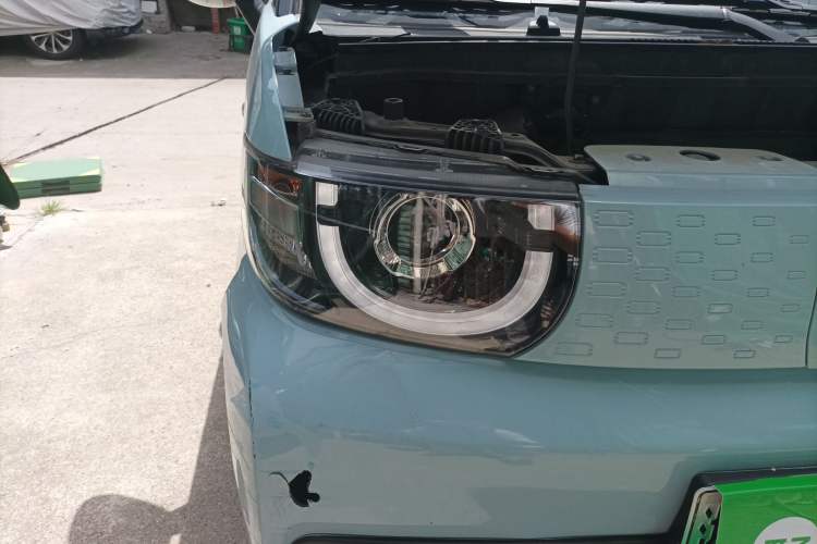 Used Chery QQ Ice Cream 2022 170km Sundae Phosphate Lithium-Ion Right Front Headlight