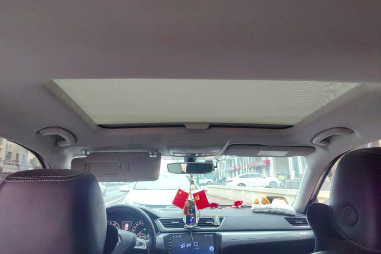 Used Skoda Superb 2016 TSI280 DSG Innovation Edition Headliner