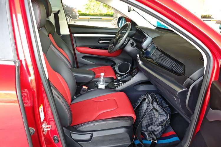 Used Haval H2s 2017 Red-Label 1.5T Dual-Clutch Elite Model
