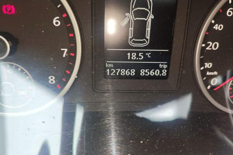 Used Volkswagen Tiguan 2016 280TSI Automatic Two-Wheel Drive Silk Road Comfort Edition Odometer Close Up