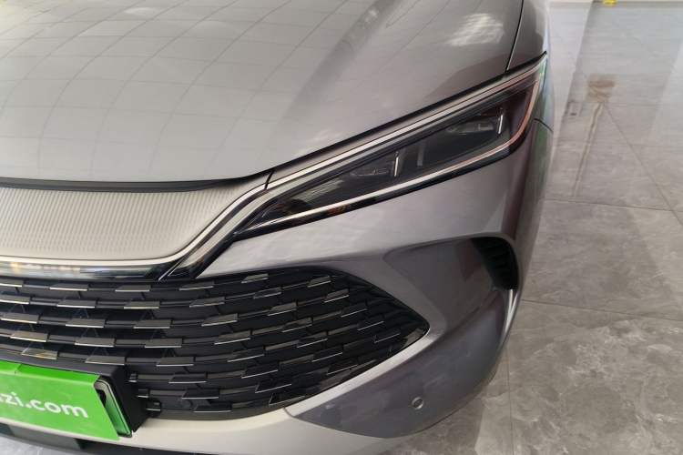 Used BYD Song L DM-i 2025 Intelligent Driving Version 160 km Beyond-Range Type
