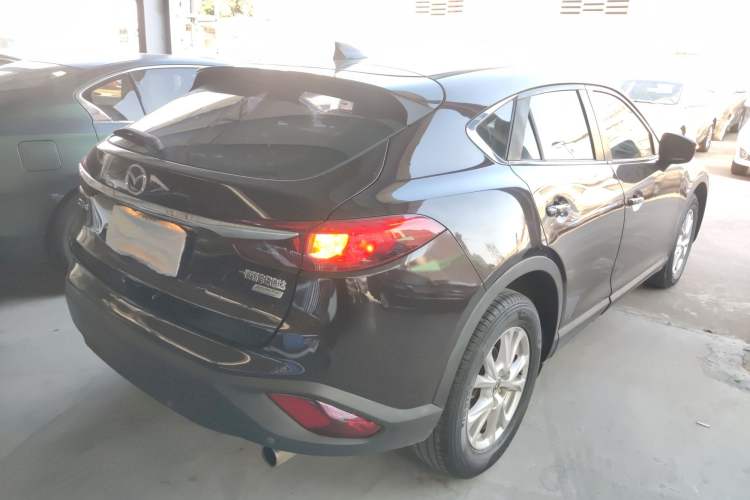 Used Mazda CX-4 2016 2.0L Automatic 2WD Blue Sky Luxury Edition