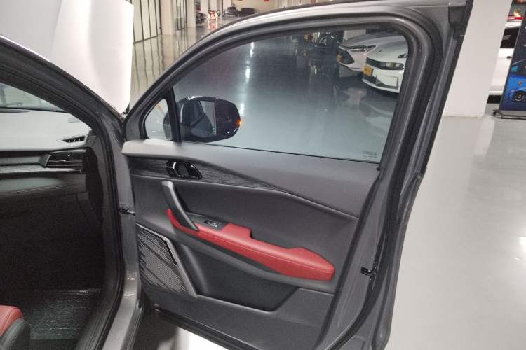 Used Lynk & Co 06 2020 1.5T JinPro model