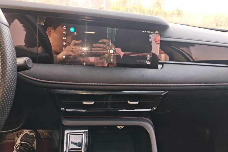 Used Roewe i5 2023 1.5L CVT Flagship Edition