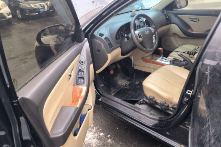 Used Hyundai Celesta 2010 1.6L AT GLS
