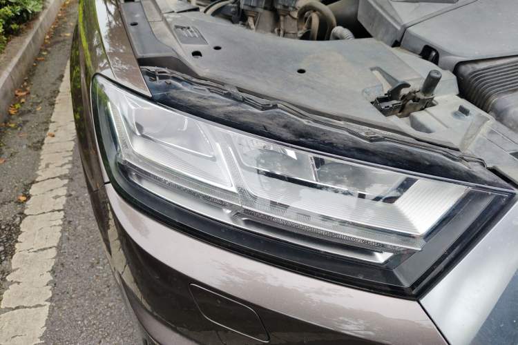 Used Audi Q7 2016 45 TFSI S line Sport Edition Right Front Headlight